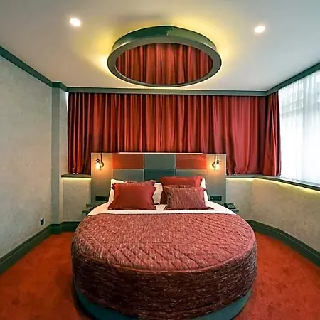 Hotel A11 Atasehir 4*